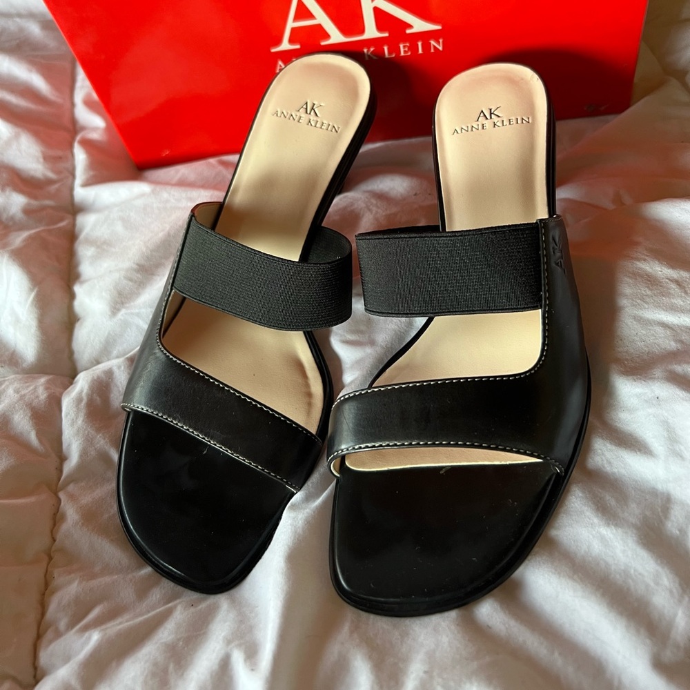 Anne Klein Black Slide Sandals